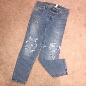 distressed boyfriend jeans